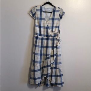Old Navy Hi-Low Dress